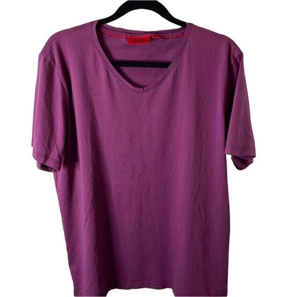 👕 Men’s Hugo Boss V-Neck T-Shirt - Size XL - Picture 1 of 5